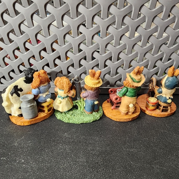 4 Tim Wolfe Country Bunnies Miniature Figurines Lot Resin Easter - Picture 5 of 6